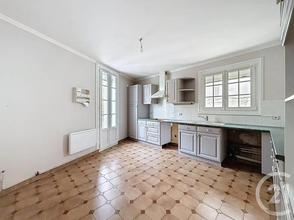 Appartement T4 à vendre  4 pièces - 89,55 m 2   AGDE  - 34