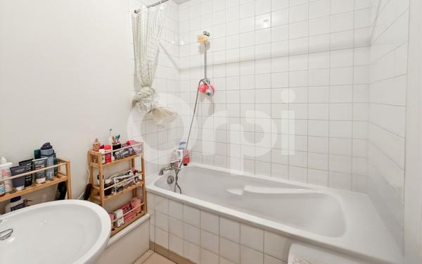 Maison à louer    4 pièces •  Barbery