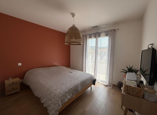 Proche CARCASSONNE, Maison contemporain de plain pied avec garage