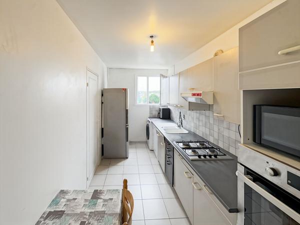 À vendre : Appartement lumineux de 4 pièces à Dammarie-les-Lys