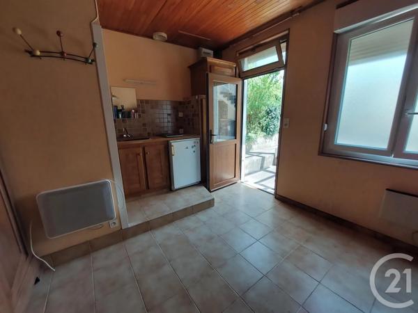 Maison à vendre  3 pièces - 80 m 2   MONTLUCON  - 03