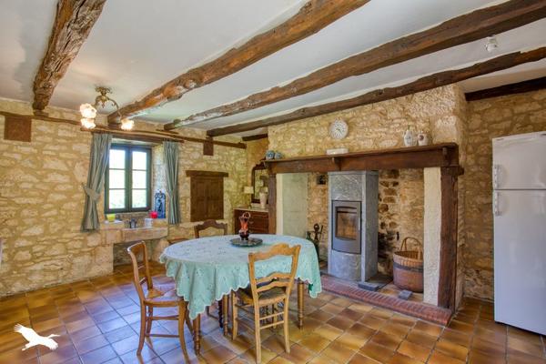 Maison à vendre |                                       Salignac-Eyvigues |                                        6 pièces  |  105 m²