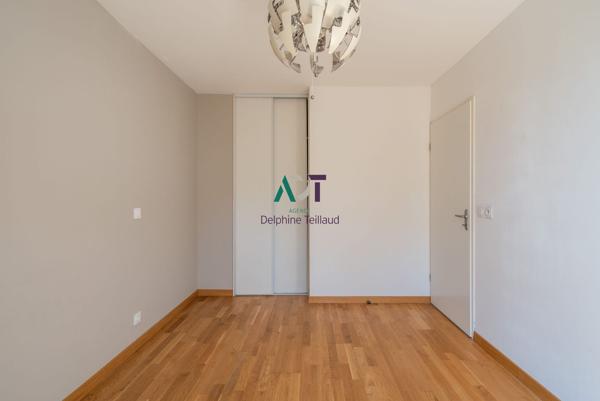Corenc – T3 de 68 m² avec terrasse, vue montagnes et garage en option