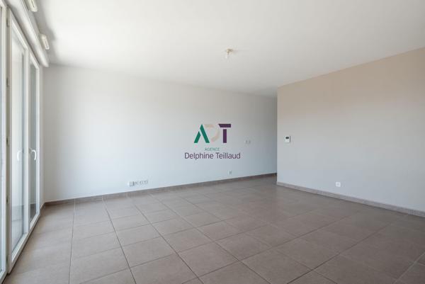 Corenc – T3 de 68 m² avec terrasse, vue montagnes et garage en option