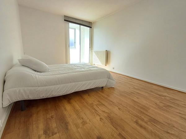 Appartement à louer La Roche Sur Yon : 5 pièces, 107m² avec 3 chambre(s) à 990€ - AJP Immobilier La Roche-sur-Yon