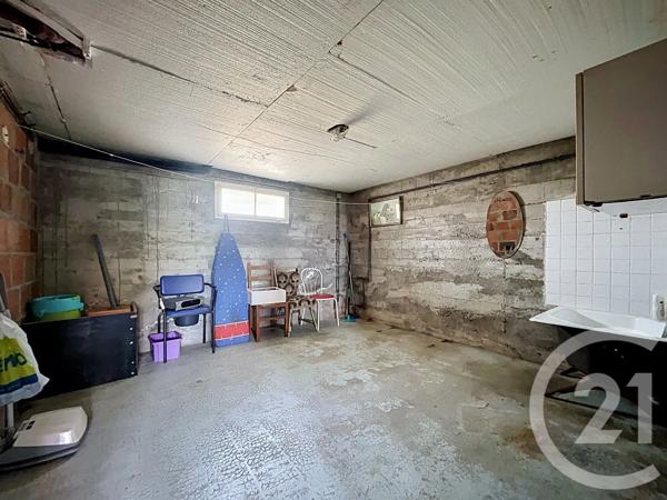 Maison à vendre  5 pièces - 93 m 2   VARENNES SUR ALLIER  - 03