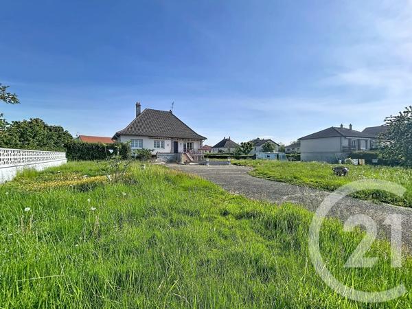 Maison à vendre  5 pièces - 93 m 2   VARENNES SUR ALLIER  - 03