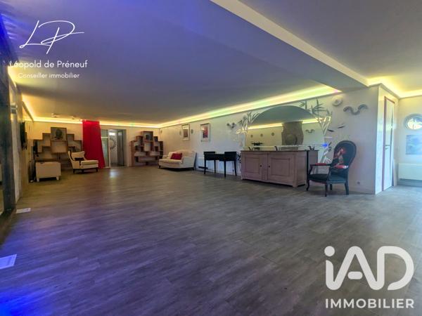 Maison à vendre 8 pièces 250 m² Hyères