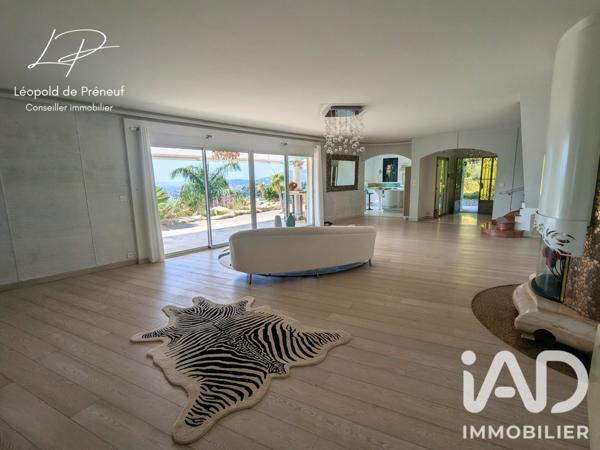 Maison à vendre 8 pièces 250 m² Hyères