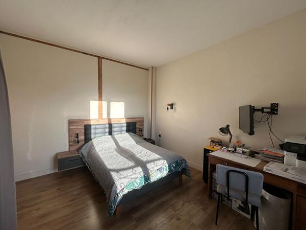 Très belle maison de charme avec 7 chambres et grand jardin !