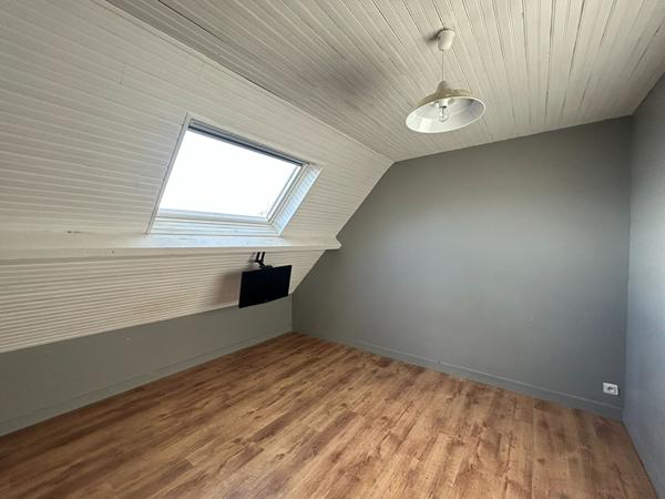 Très belle maison de charme avec 7 chambres et grand jardin !