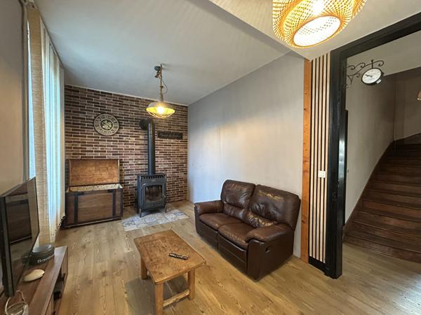 Très belle maison de charme avec 7 chambres et grand jardin !