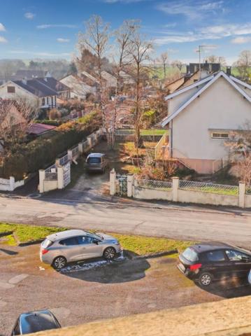 Appartement Fagnieres 4 pièce(s) 77 m2