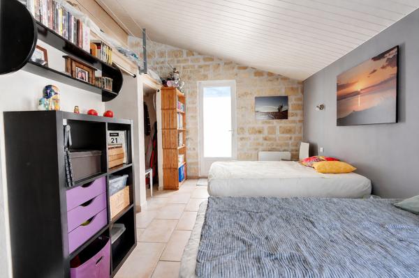 Maison Saint Sulpice La Pointe 6 pièce(s) 186 m2