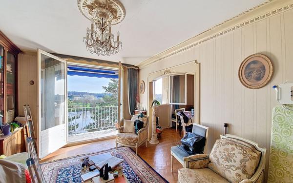 Appartement à vendre    4 pièces • 72,85 m2 Tours