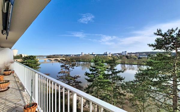 Appartement à vendre    4 pièces • 72,85 m2 Tours