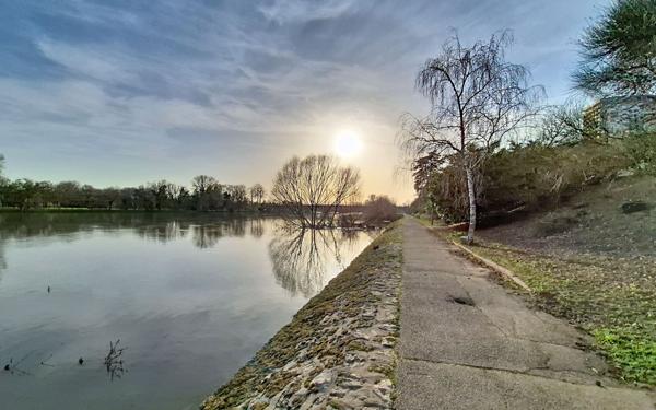 Appartement à vendre    4 pièces • 72,85 m2 Tours