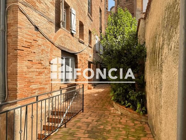 Location Studio 28.04 m² - 28 RUE HOTEL DE VILLE Montauban 82000