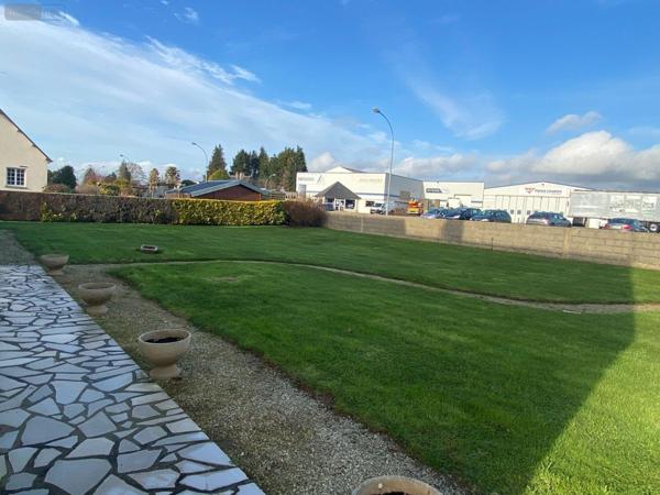 Maison à vendre à Saint-Hilaire-du-Harcouët dans la Manche (50600), ref : 135/80