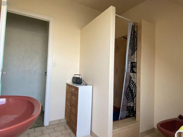 Maison à vendre à Saint-Hilaire-du-Harcouët dans la Manche (50600), ref : 135/80