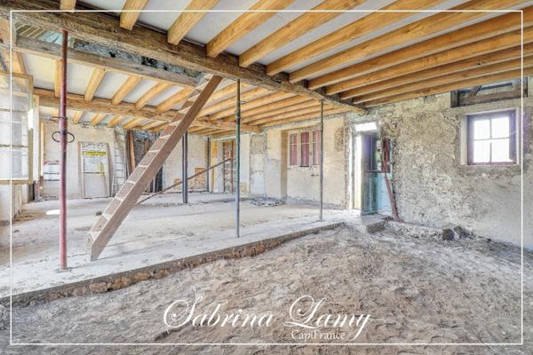 Maison à vendre 2 pièces MONTMIRAIL (51)