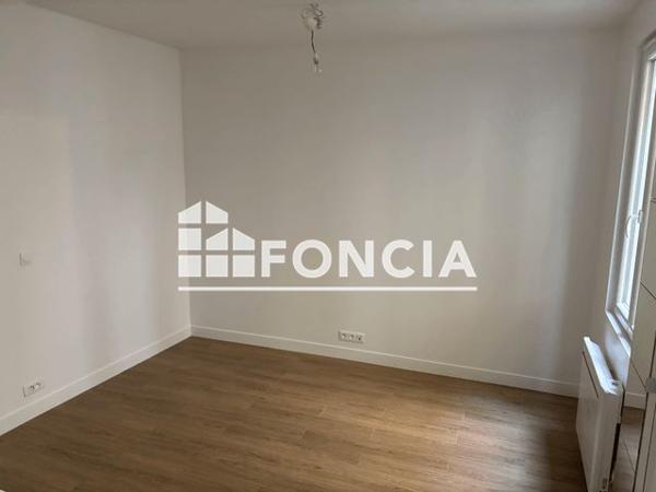 Location Studio 16.6 m² - 65 RUE DU FAUBOURG DU TEMPLE Paris 75010