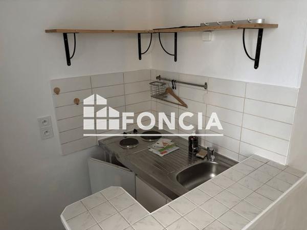 Location Studio 16.6 m² - 65 RUE DU FAUBOURG DU TEMPLE Paris 75010