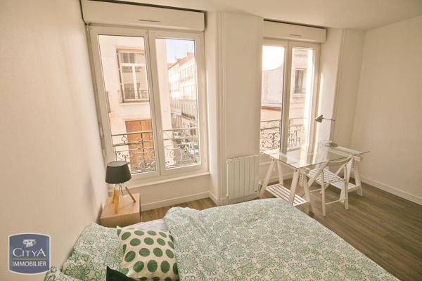 Appartement à louer 4 pièces 96.15m² Saint-Étienne (42000)