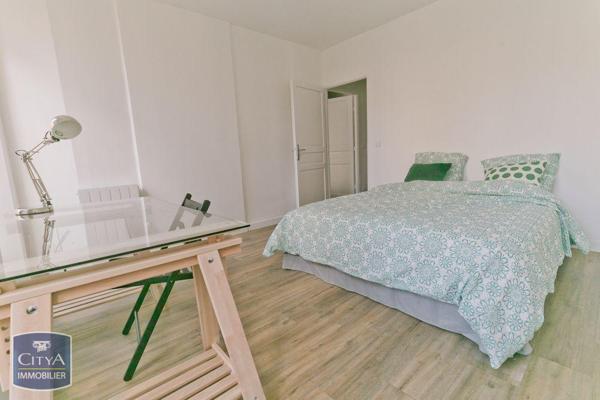Appartement à louer 4 pièces 96.15m² Saint-Étienne (42000)