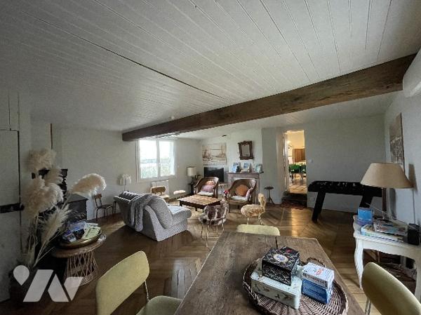 Propriété de caractère en bord de Loire – Vue d’exception