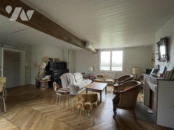 Propriété de caractère en bord de Loire – Vue d’exception