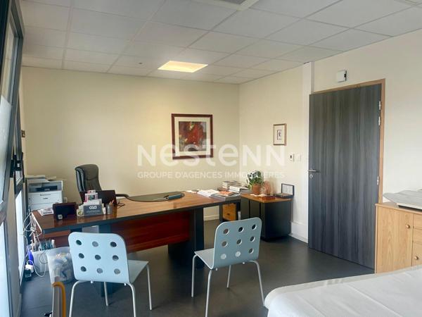 Local professionnel de 37 M² avec salle d'attente partagée à Yssingeaux
