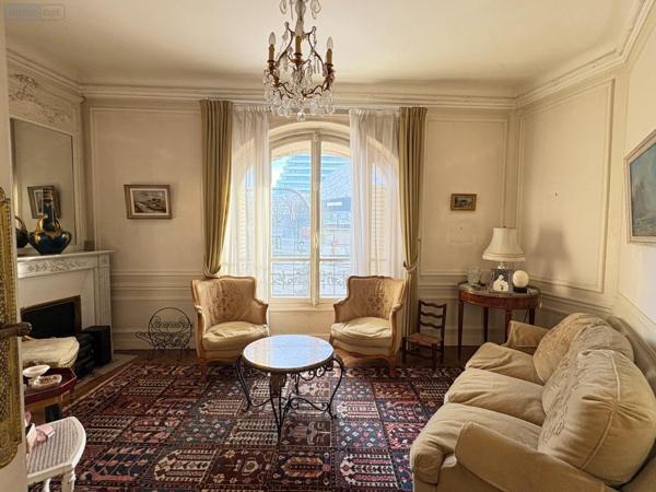 Appartement à rénover à vendre à Paris 15e arrondissement à Paris (75015), ref : PARIS 15 Victor Vaugirard - Parc des Expositions