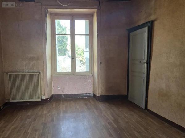 Achat - Immeuble Château-Gontier-sur-Mayenne 53200 170 m 2 221 m 2