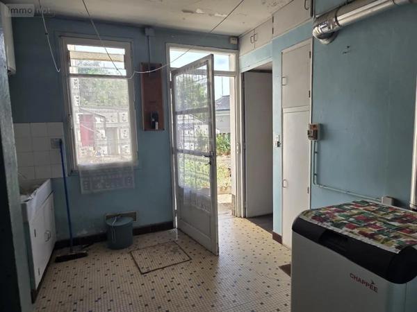 Achat - Immeuble Château-Gontier-sur-Mayenne 53200 170 m 2 221 m 2