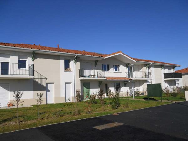 Location Appartement à AMBARES ET LAGRAVE