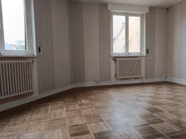 Immeuble Connerré 233 m²