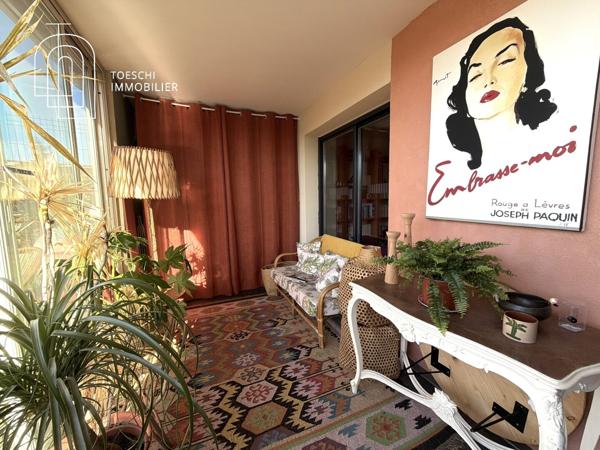 Appartement de standing avec terrasse, jardin et garage