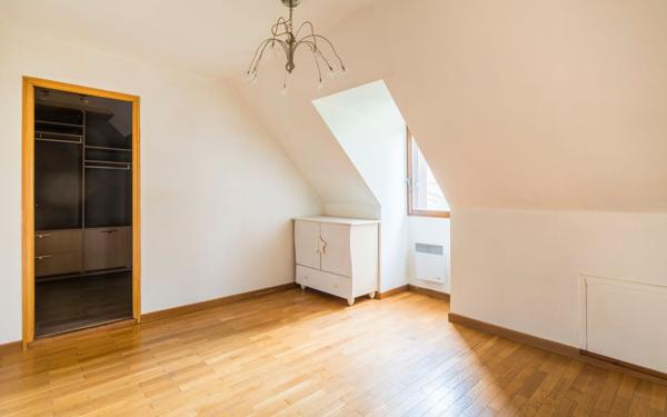 Maison à vendre    4 pièces • 113 m2 Livry-Gargan