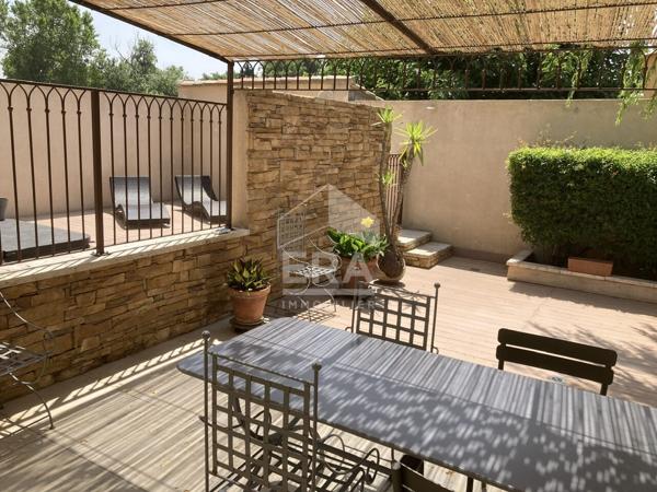 A VENDRE  SORGUES Maison 5 pièce(s) 146 m²