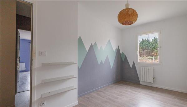 Maison à vendre |  Saint-Seurin-sur-l'Isle |  4 pièces | 99 m²