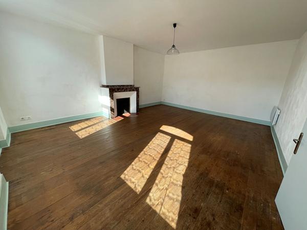 Appartement T3 de 76m² L'Isle-Jourdain centre