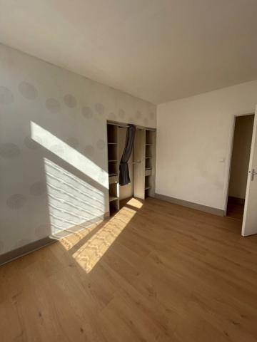Appartement T3 de 76m² L'Isle-Jourdain centre