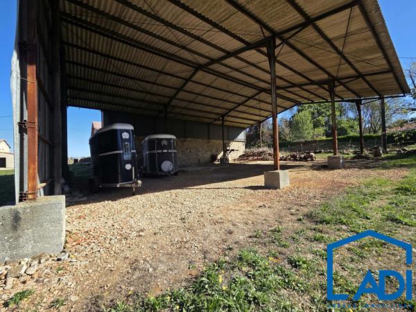 EXCLUSIVITÉ - BELLE PROPRIÉTÉ AVEC FORT POTENTIEL !, Souvigne 79800
