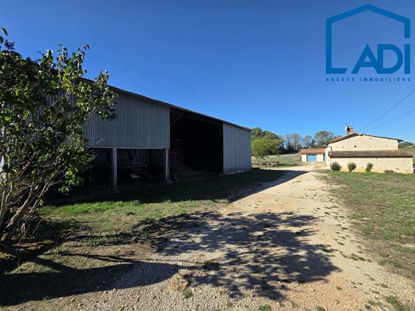 EXCLUSIVITÉ - BELLE PROPRIÉTÉ AVEC FORT POTENTIEL !, Souvigne 79800