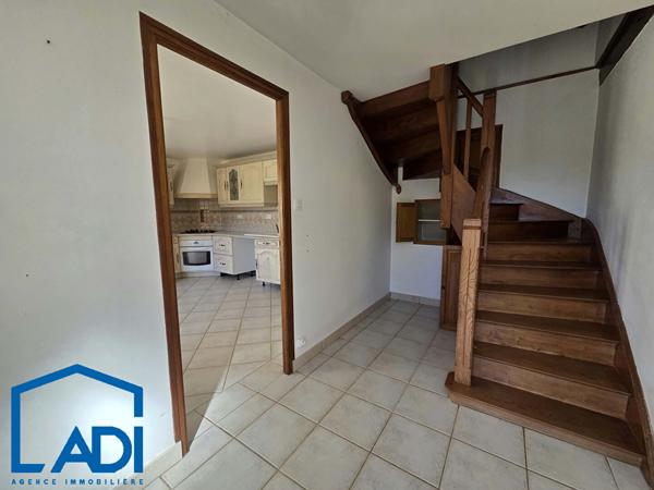 EXCLUSIVITÉ - BELLE PROPRIÉTÉ AVEC FORT POTENTIEL !, Souvigne 79800