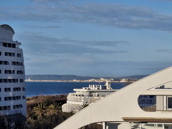 STUDIO CABINE AVEC PARKING DERNIER ETAGE VUE SUR MER La Grande-Motte (34280)