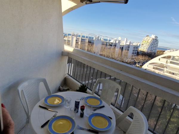 STUDIO CABINE AVEC PARKING DERNIER ETAGE VUE SUR MER La Grande-Motte (34280)