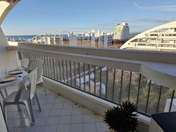 STUDIO CABINE AVEC PARKING DERNIER ETAGE VUE SUR MER La Grande-Motte (34280)