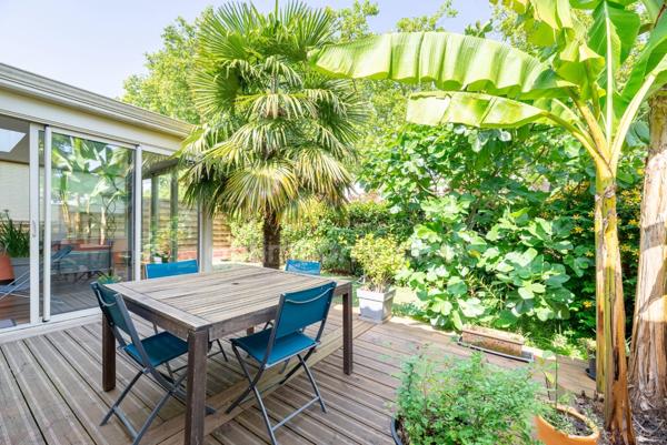 REZE 44400 - SECTEUR RAGON - MAISON CONTEMPORAINE - JARDIN - GARAGE - PARKING - 5 CHAMBRES - BUREAU - BUS C4 LA CARREE